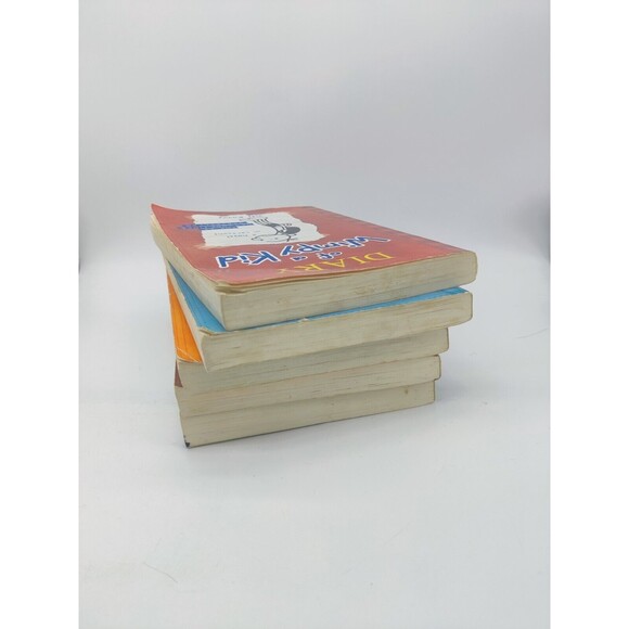 Lot 5 Diary Of A Wimpy Kid Books Series All Softcover Paperback Kinney 1,3,7,8,9 - Picture 4 of 10